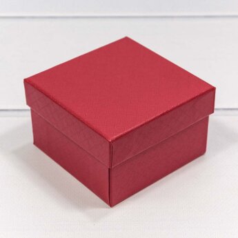 Коробка Прямоугольная 9 x 9 x 5,5 с подушкой внутри "Ромбики" Красный