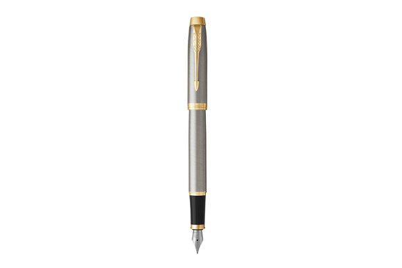 Перьевая ручка Parker IM 1931649 с золотистой отделкой.