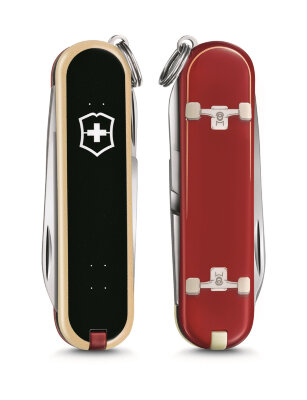 Нож-брелок VICTORINOX Classic &quot;Skateboarding&quot; 0.6223.L2003