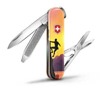 Нож-брелок VICTORINOX Classic &quot;Climb High&quot; 0.6223.L2004