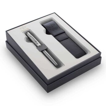 Подарочный набор Parker: Ручка Parker Sonnet с Перьевой ручкой и чехлом Stainless Steel CT 2121708