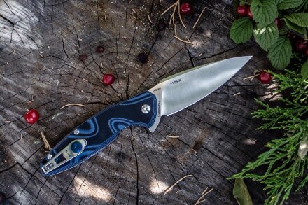 Товар: Нож Ruike Fang P105 черно-синий