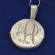 серебряный круглый медальон с монограммой