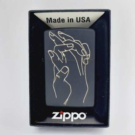 Зажигалка Zippo Black Matte 218 Руки Влюбленных в Москве, фото 3